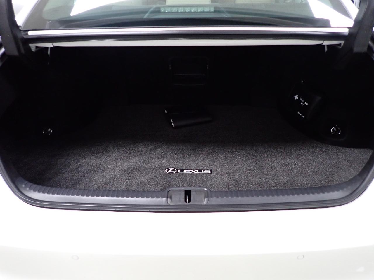 Lexus ES 350 Luxury 2019