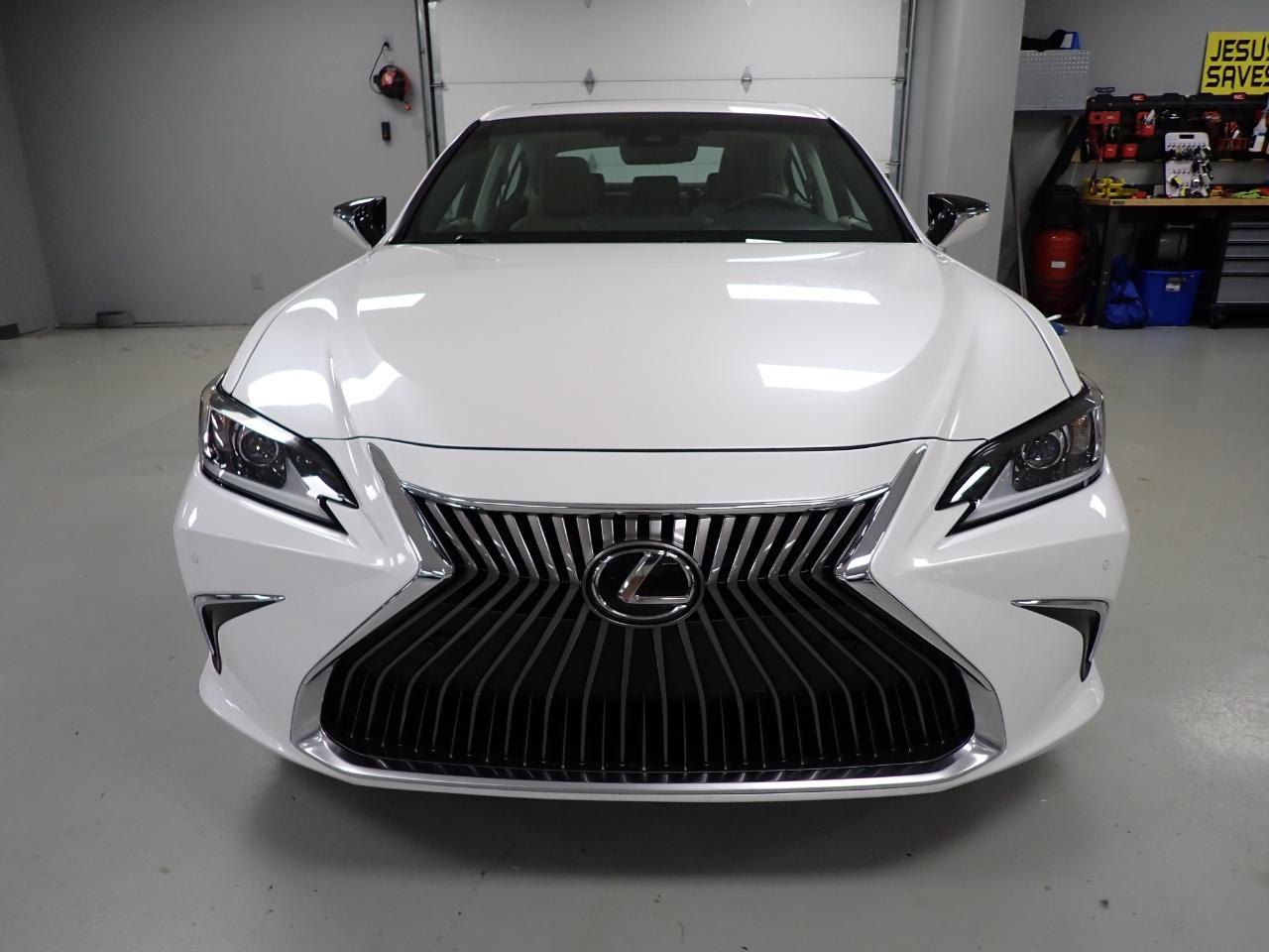 Lexus ES 350 Luxury 2019