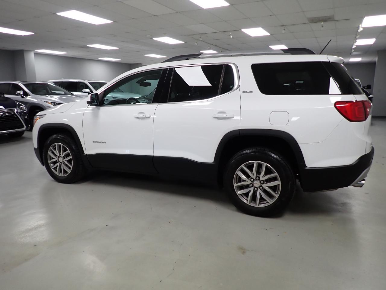 GMC Acadia SLE-2 FWD 2017