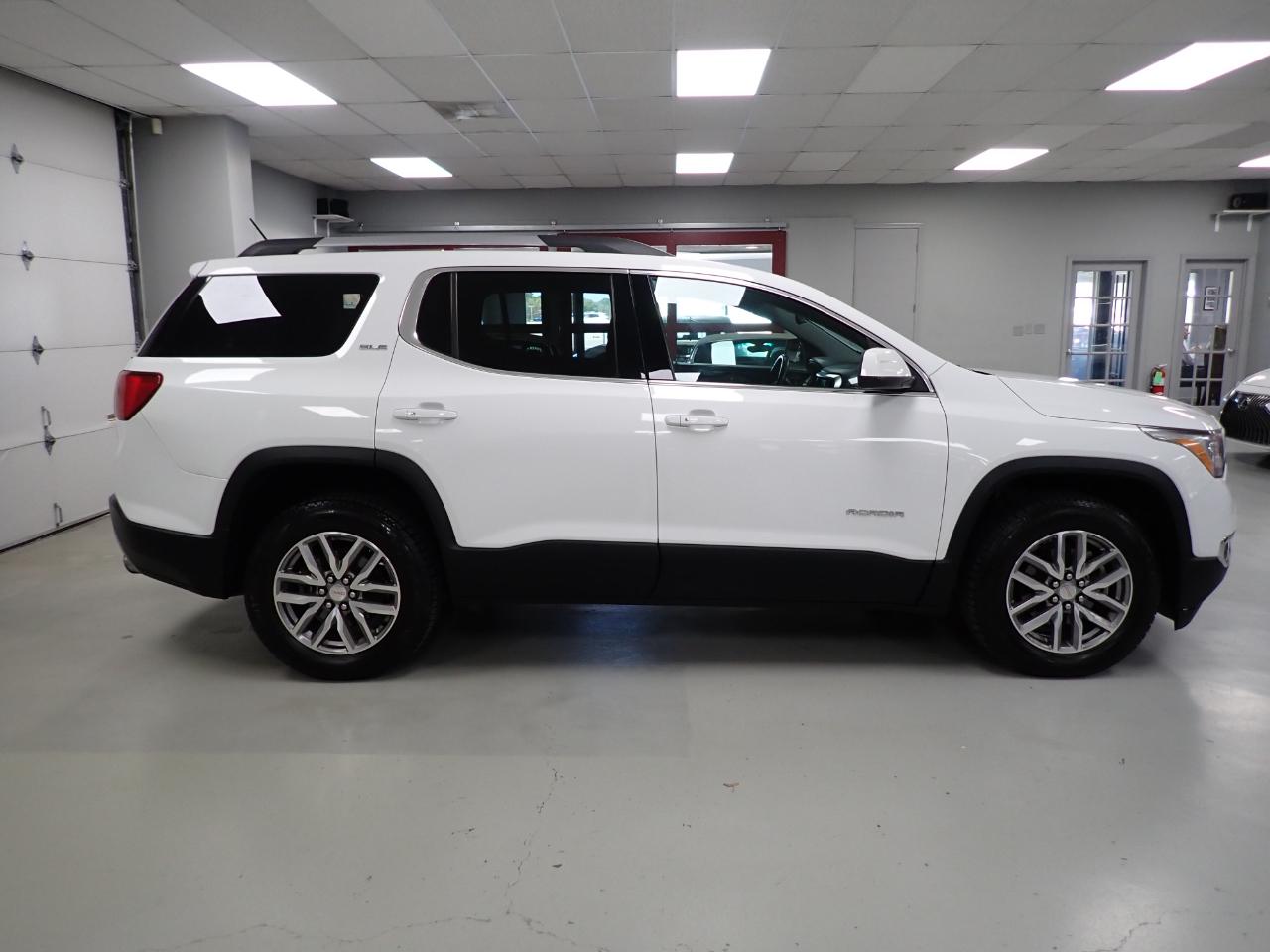 GMC Acadia SLE-2 FWD 2017