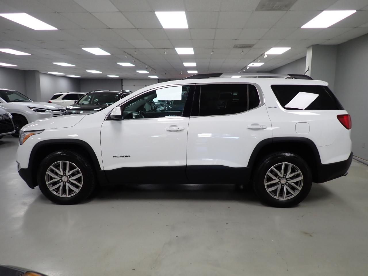 GMC Acadia SLE-2 FWD 2017