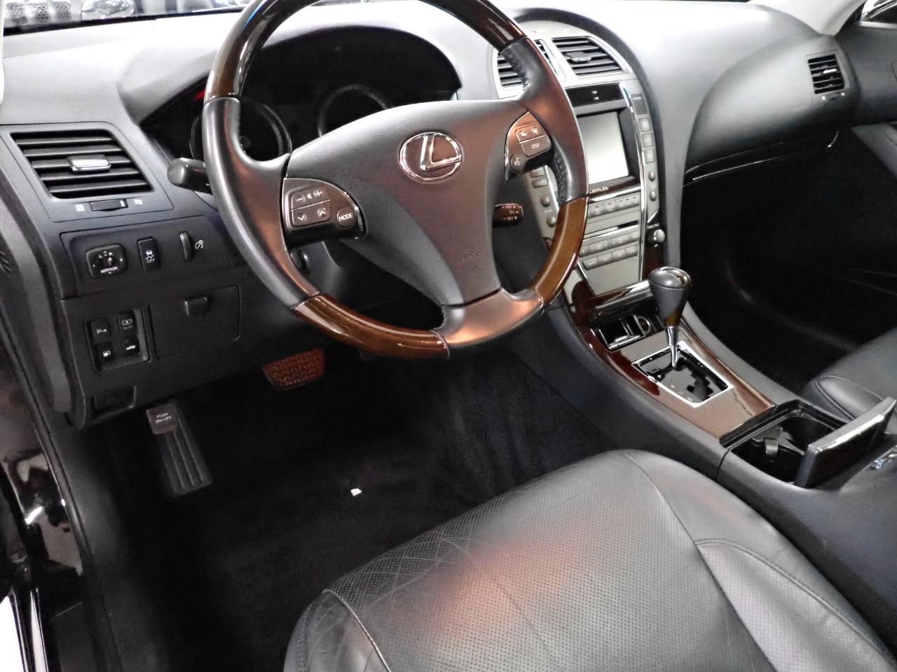 Lexus ES 350 Sedan 2012