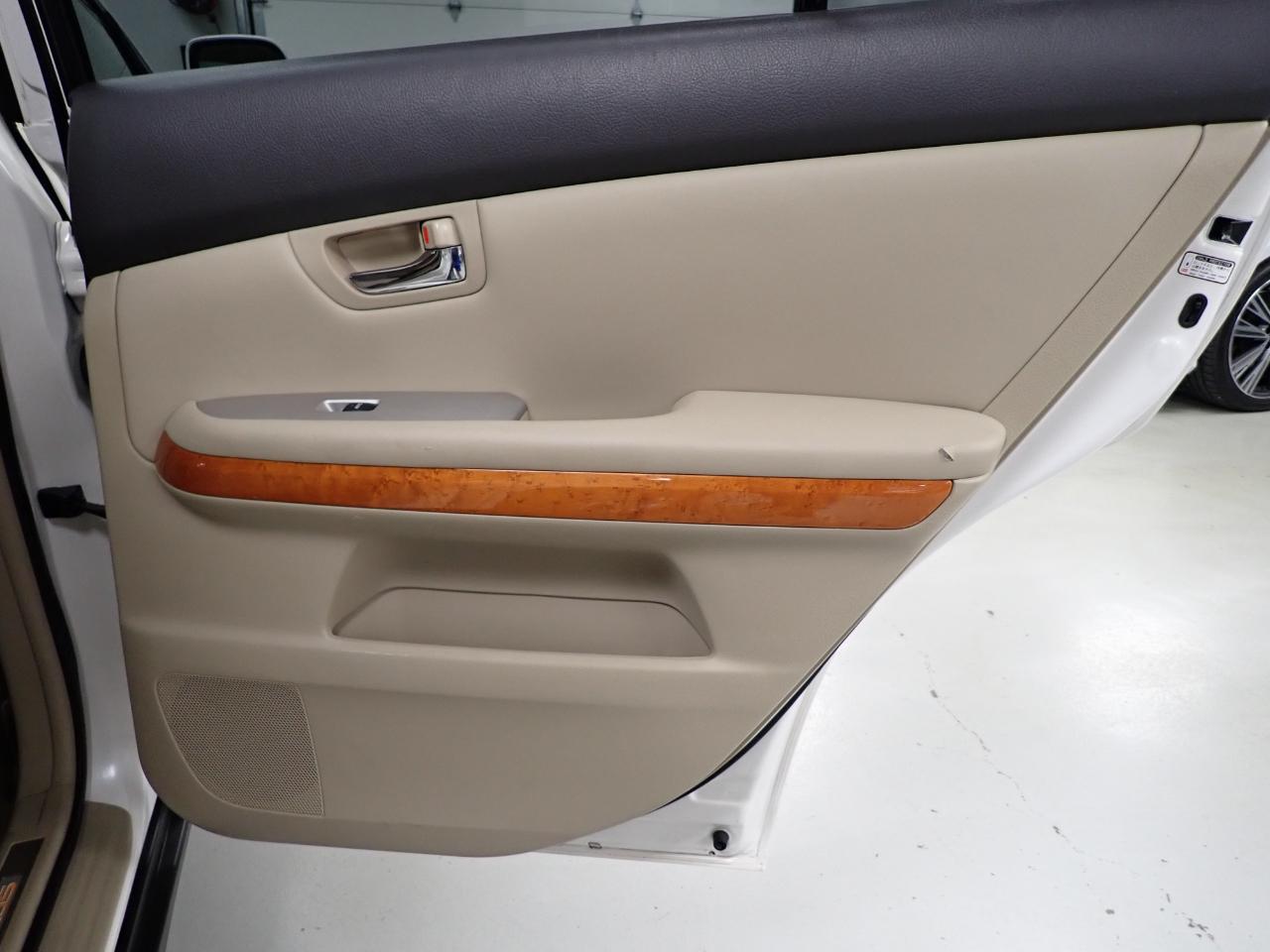 Lexus RX 400h FWD 2007