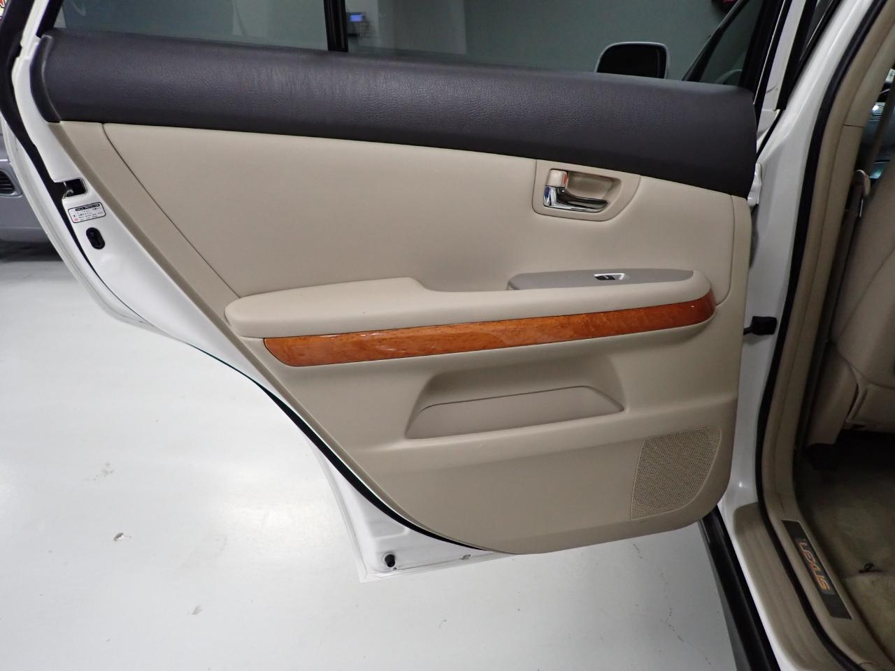 Lexus RX 400h FWD 2007