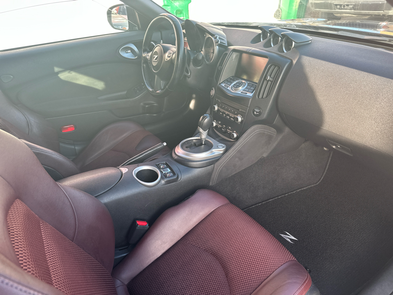 Nissan Z 370Z Roadster 2010