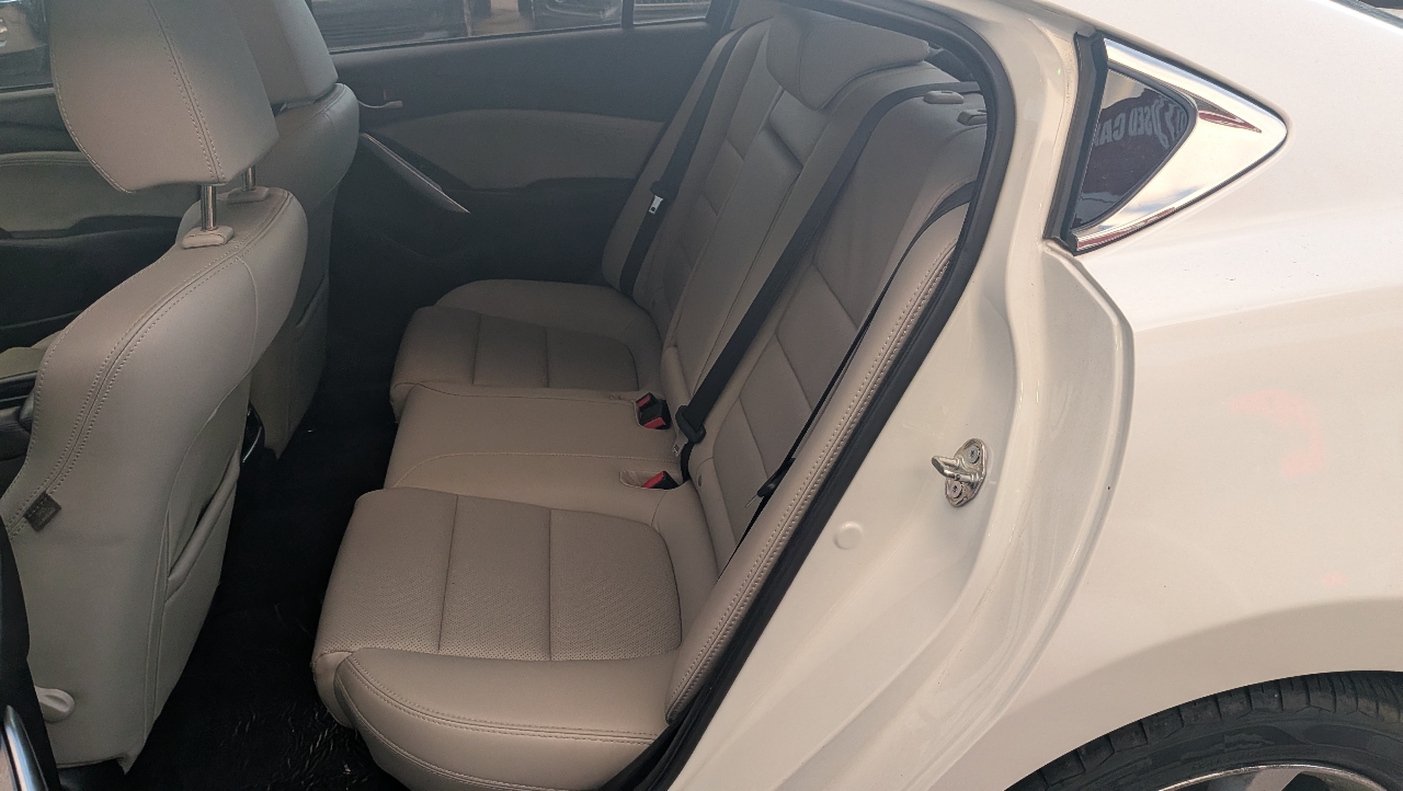 Mazda MAZDA6 i Touring 2016