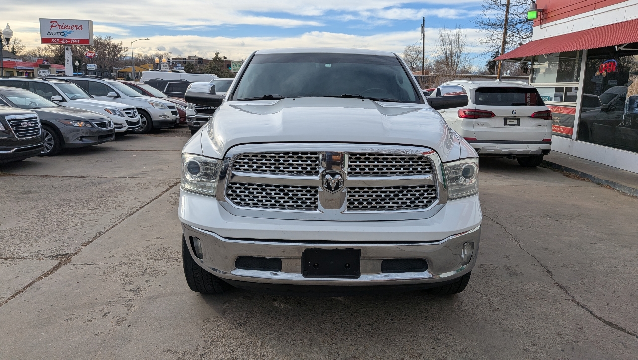 RAM 1500 Laramie Crew Cab SWB 4WD 2016