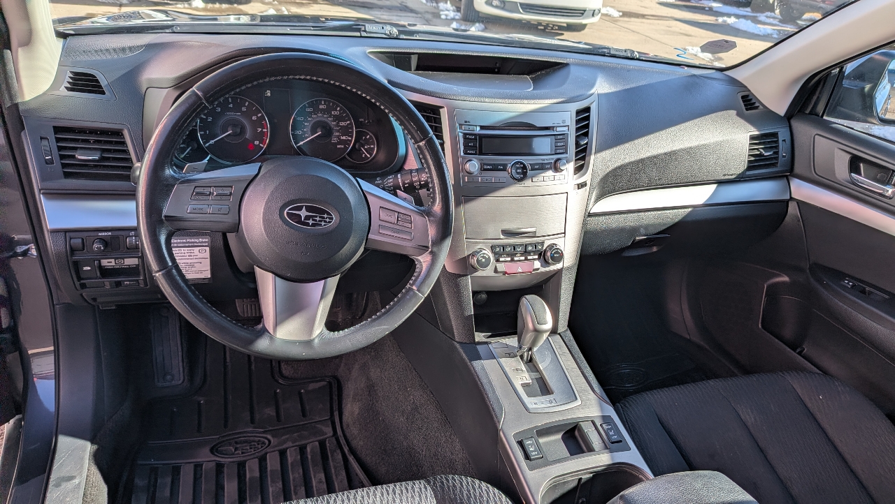 Subaru Outback 2.5i Premium 2010