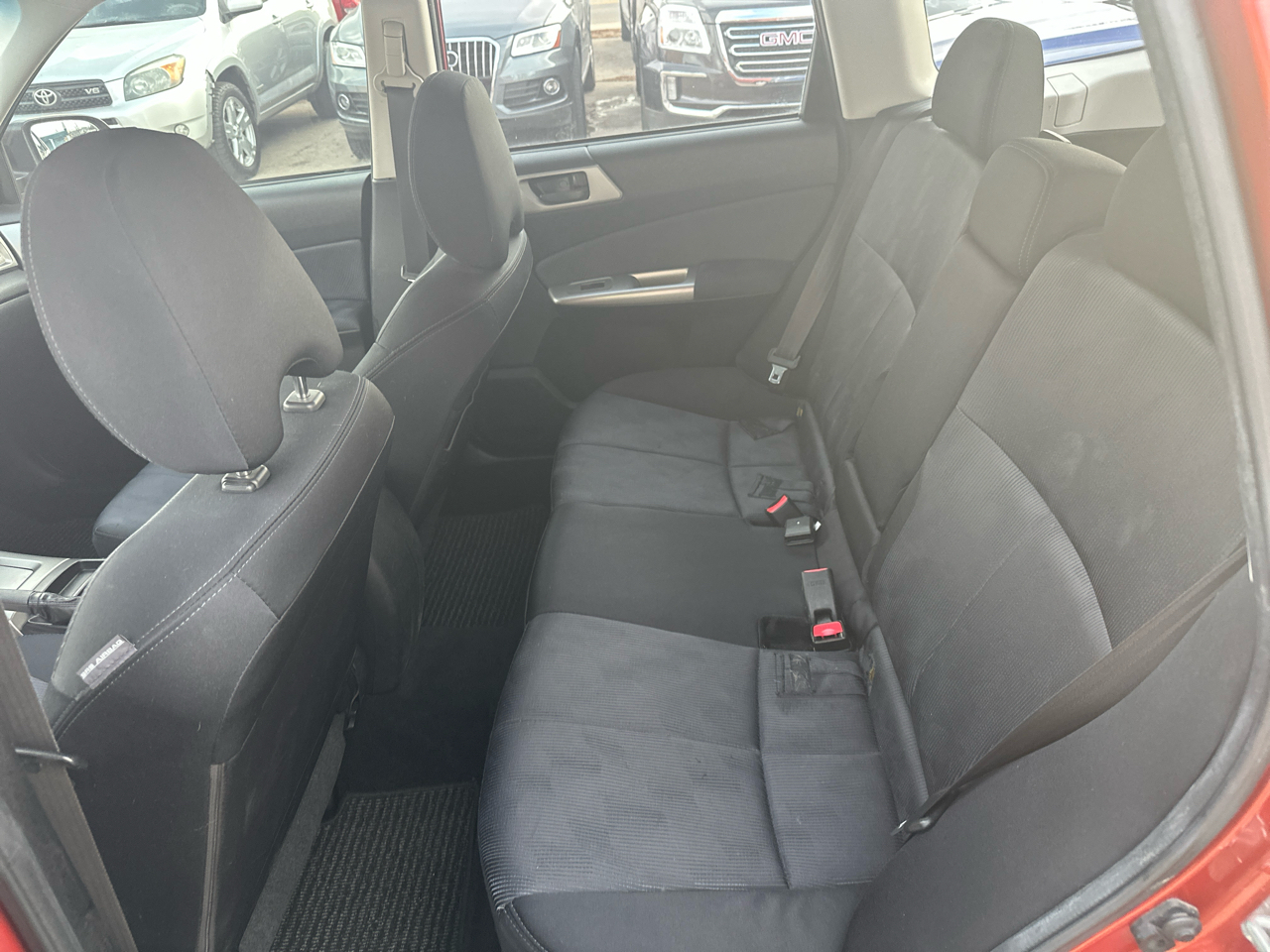 Subaru Forester 2.5X 2010