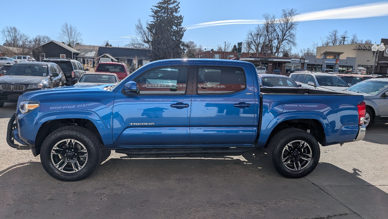 Toyota Tacoma SR5 Double Cab Long Bed V6 6AT 2WD 2016