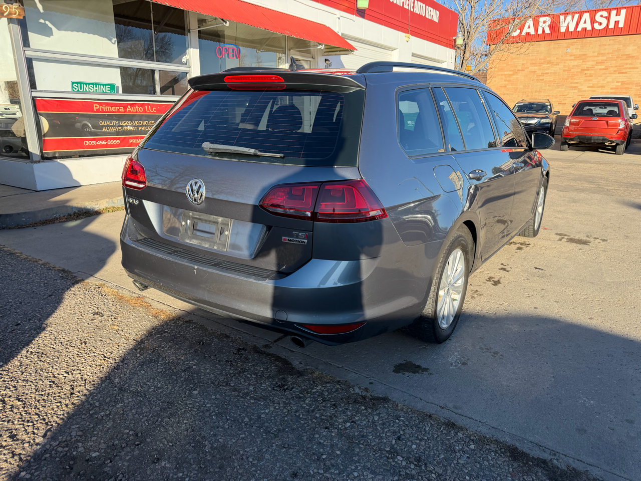 Volkswagen Golf SportWagen TSI S 4Motion 6A 2017