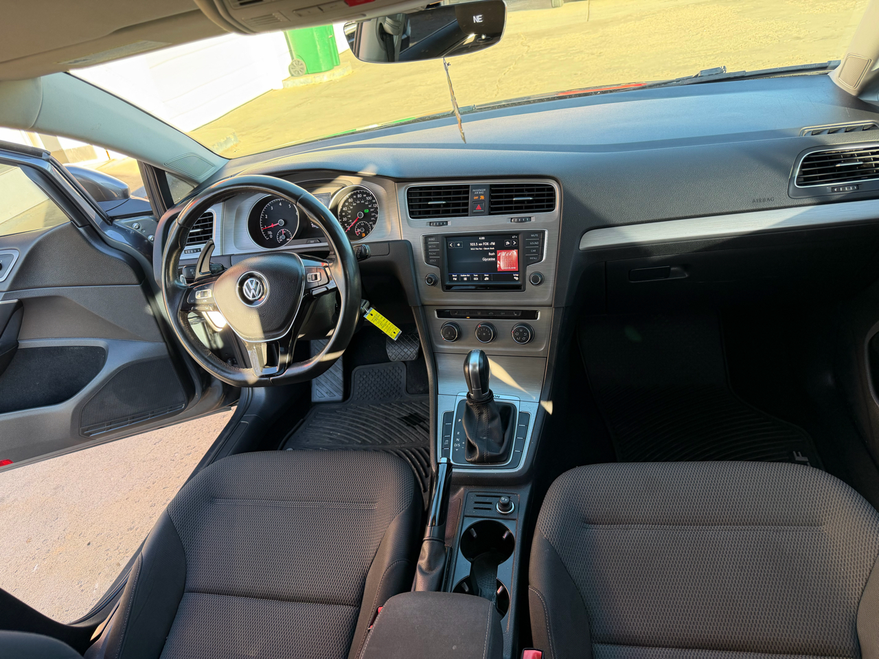 Volkswagen Golf SportWagen TSI S 4Motion 6A 2017