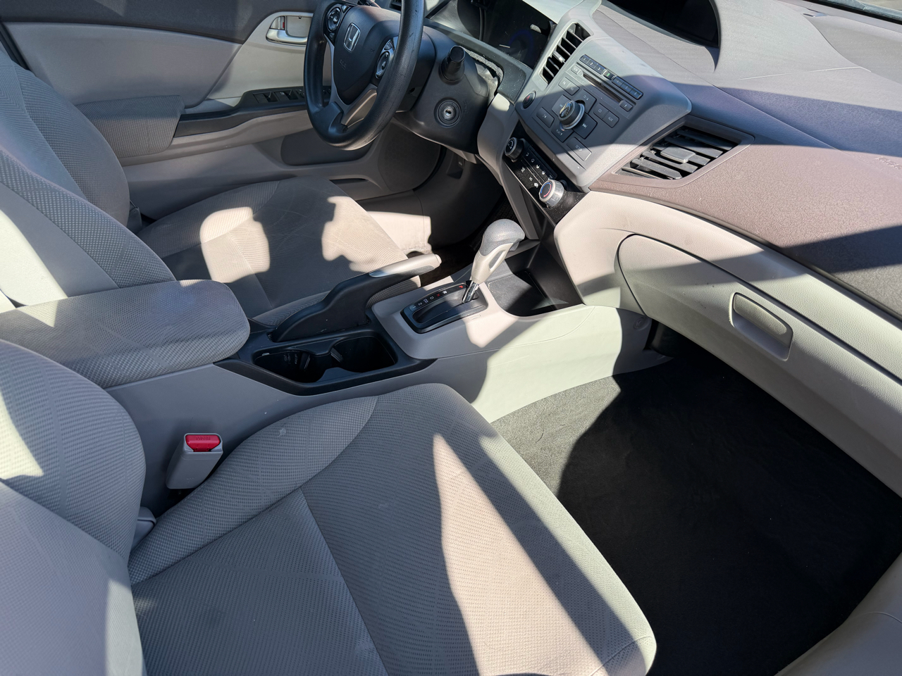 Honda Civic 4dr Sdn LX Auto 2012