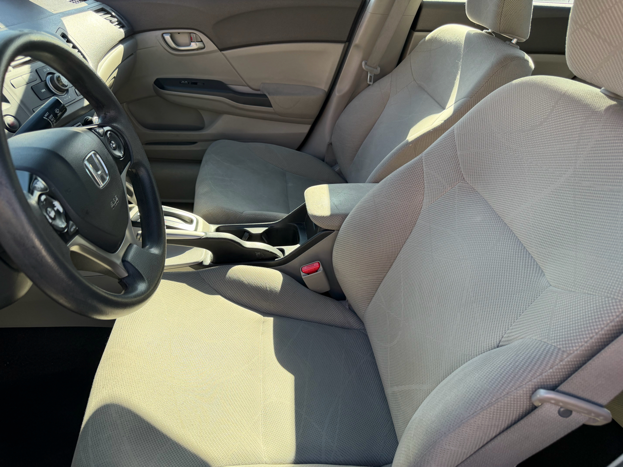 Honda Civic 4dr Sdn LX Auto 2012