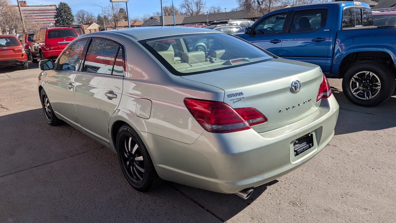 Toyota Avalon XLS 2008