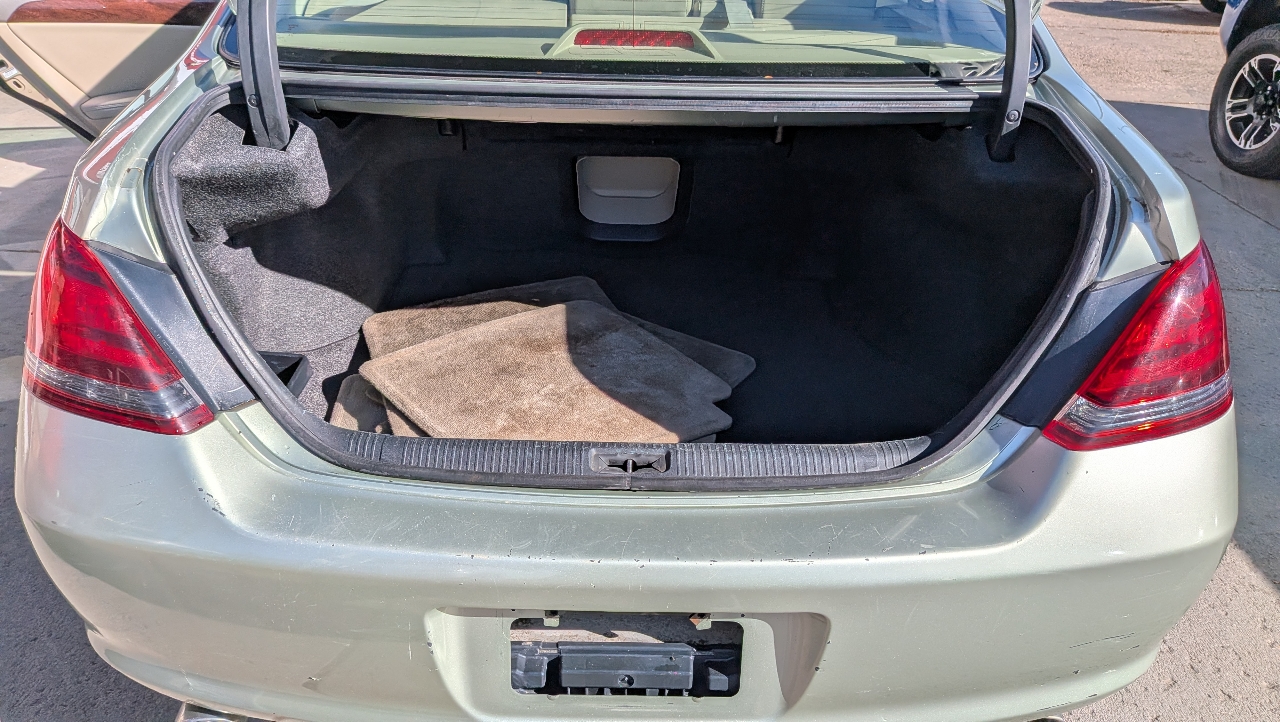 Toyota Avalon XLS 2008