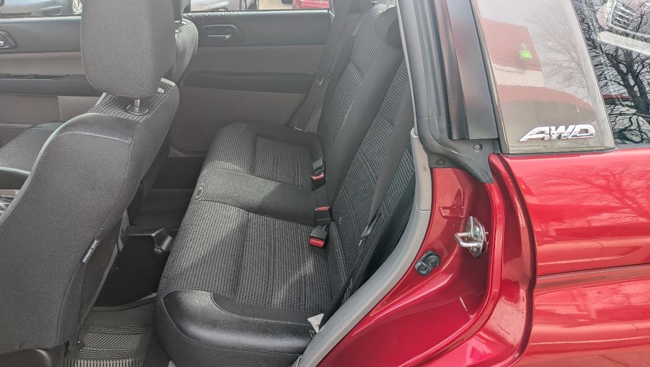 Subaru Forester 2.5 XT 2004