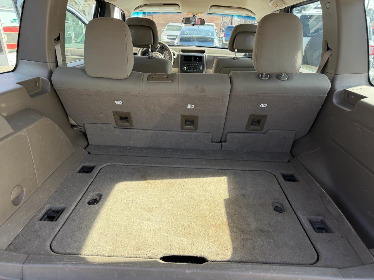 Jeep Liberty 4dr Sport 2012