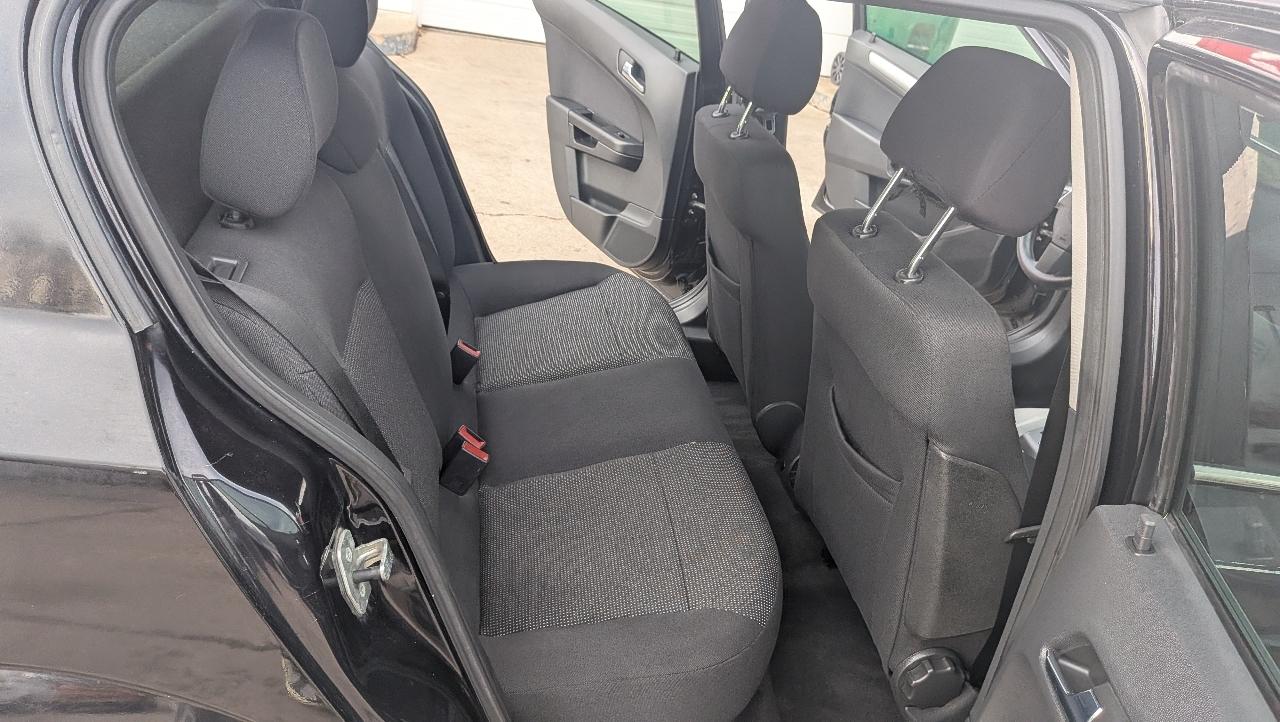 Saturn Astra XR 5-Door 2008