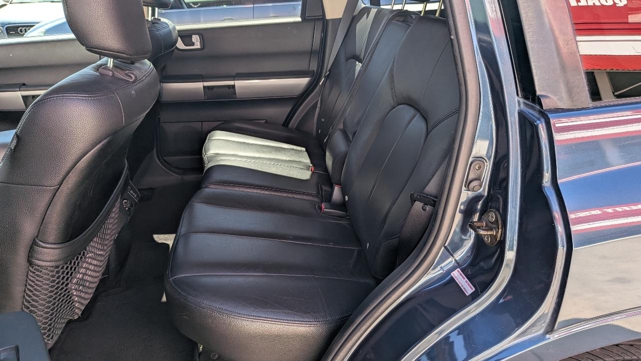 Mitsubishi Endeavor Limited AWD 2006