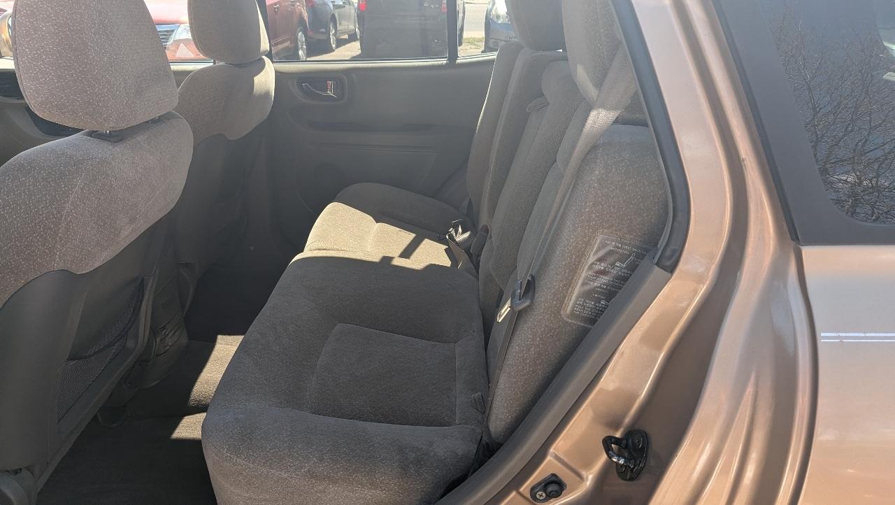 Hyundai Santa Fe GLS 2.7L 4WD 2004