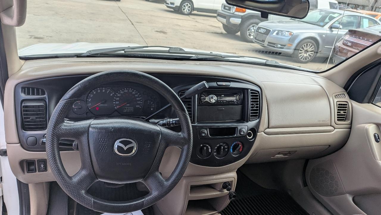 Mazda Tribute DX V6 4WD 2001
