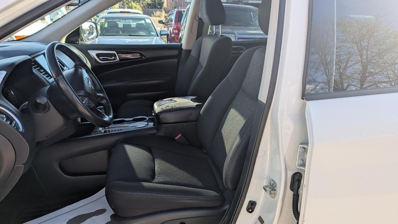 Nissan Pathfinder S 2WD 2019