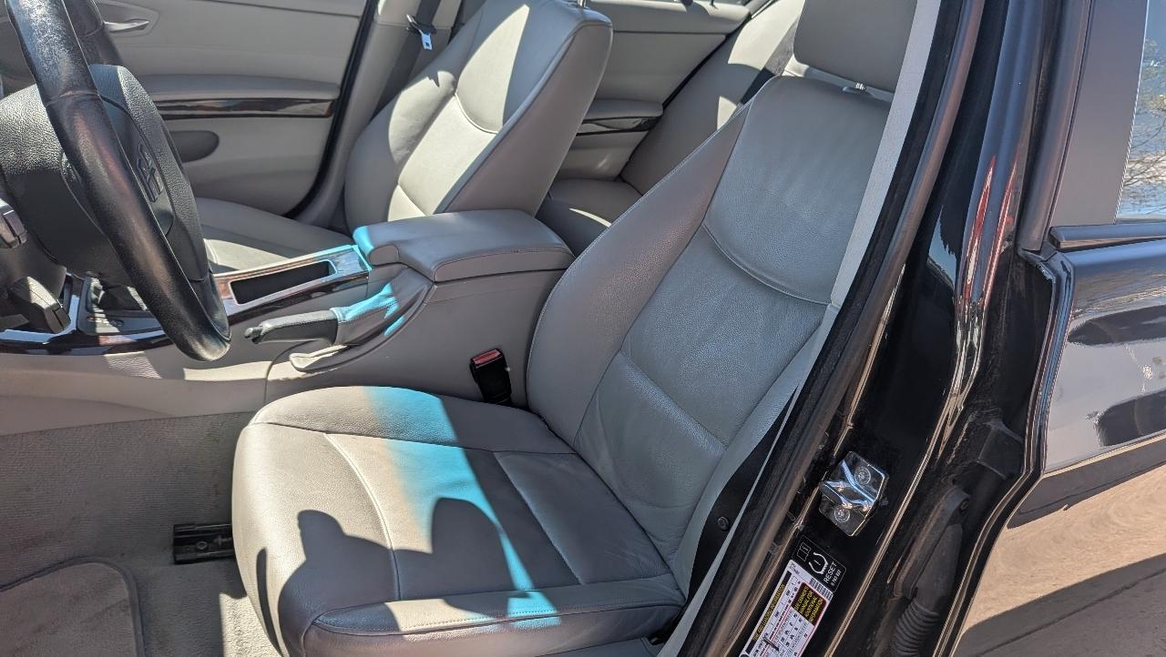 BMW 3-Series 328i 2007