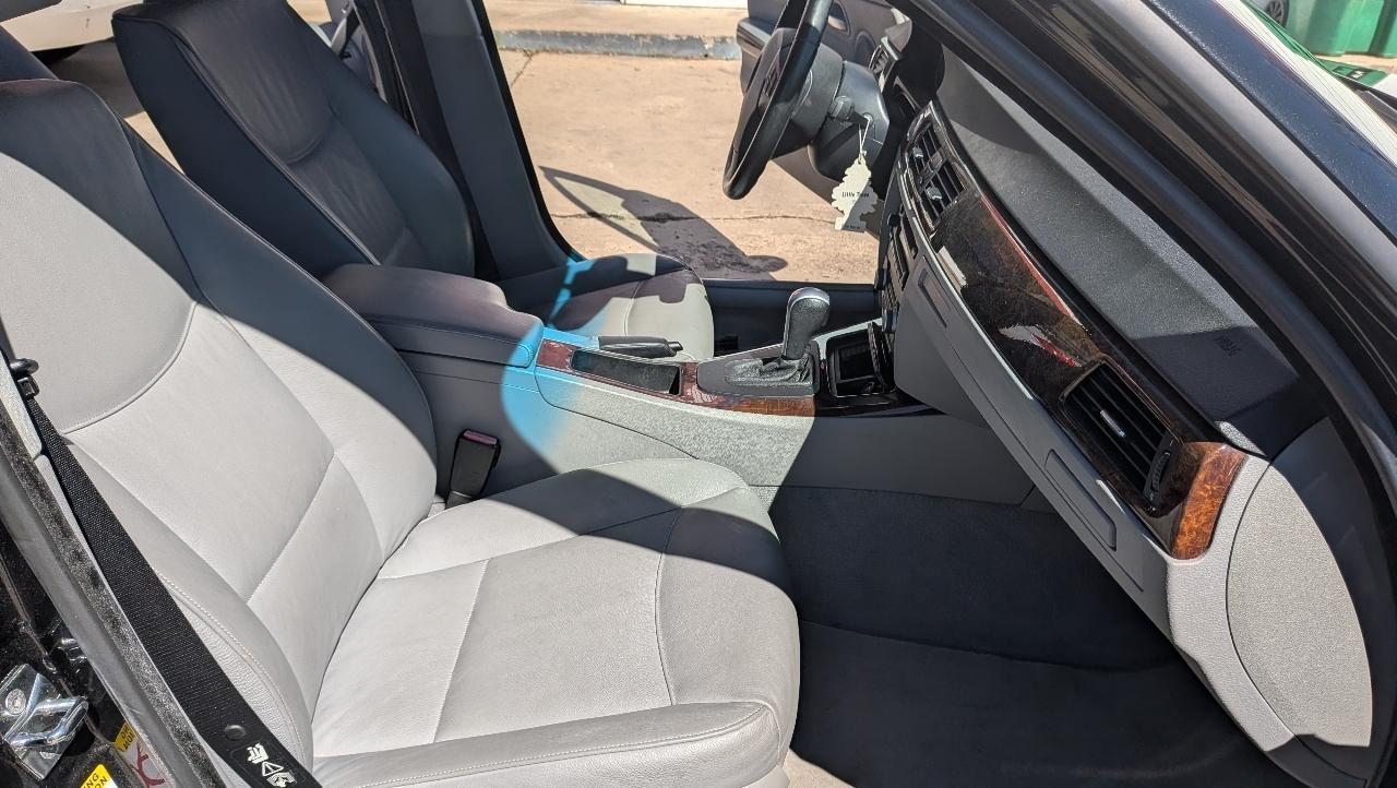 BMW 3-Series 328i 2007