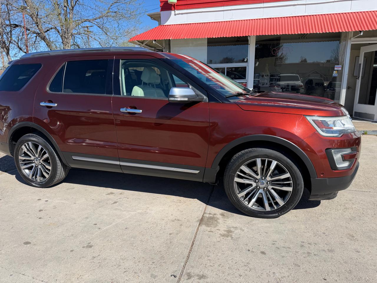 Ford Explorer Platinum AWD 2016