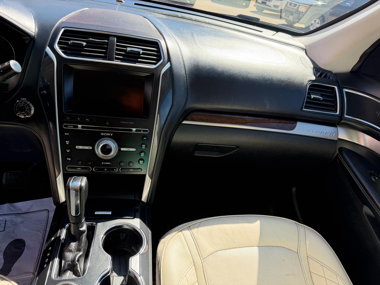 Ford Explorer Platinum AWD 2016