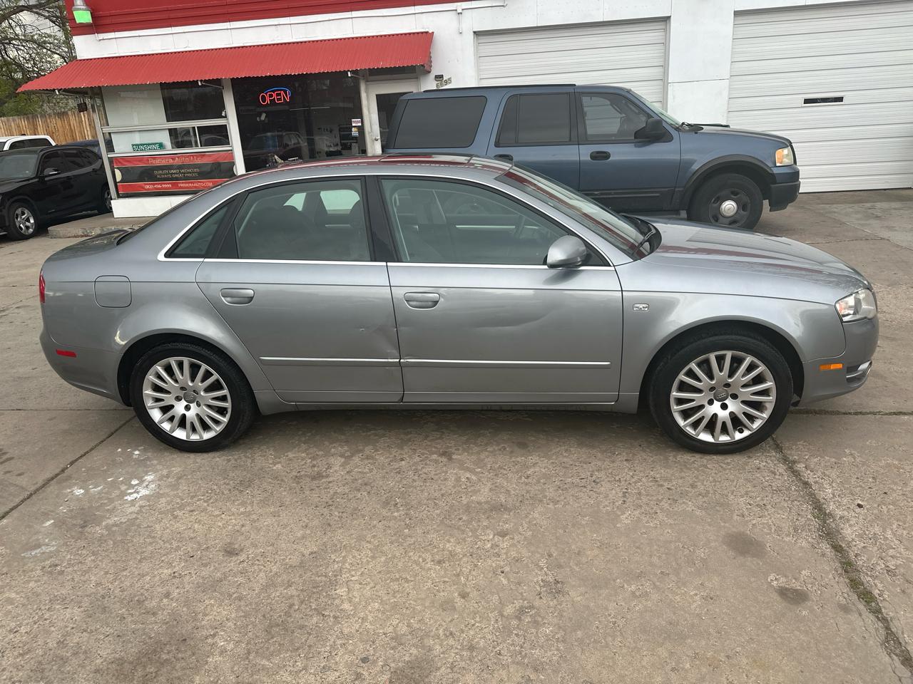 Audi A4 2.0T quattro 2006