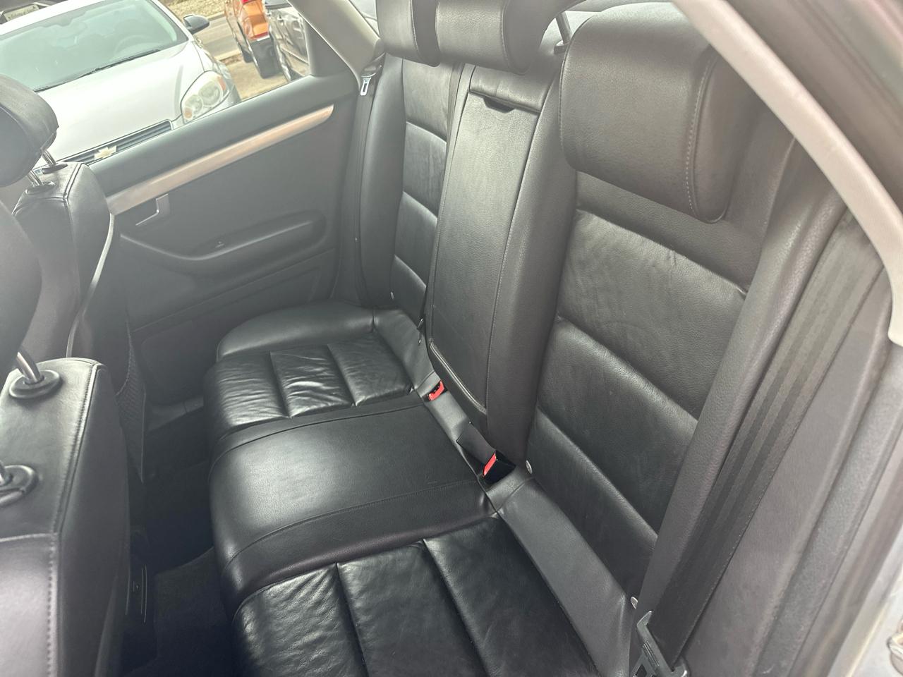 Audi A4 2.0T quattro 2006