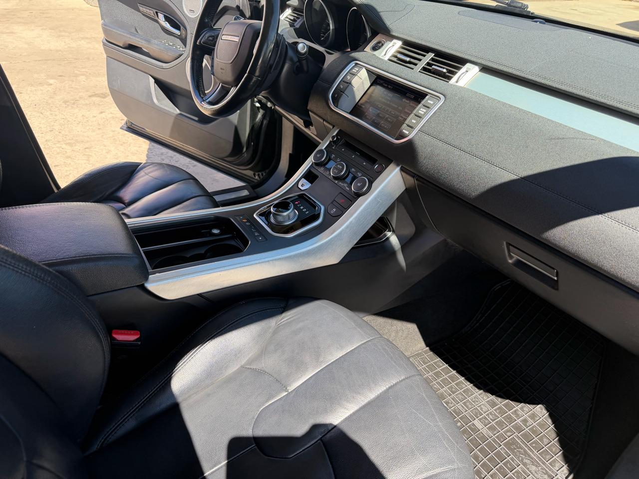 Land Rover Range Rover Evoque Pure Plus 5-Door 2013