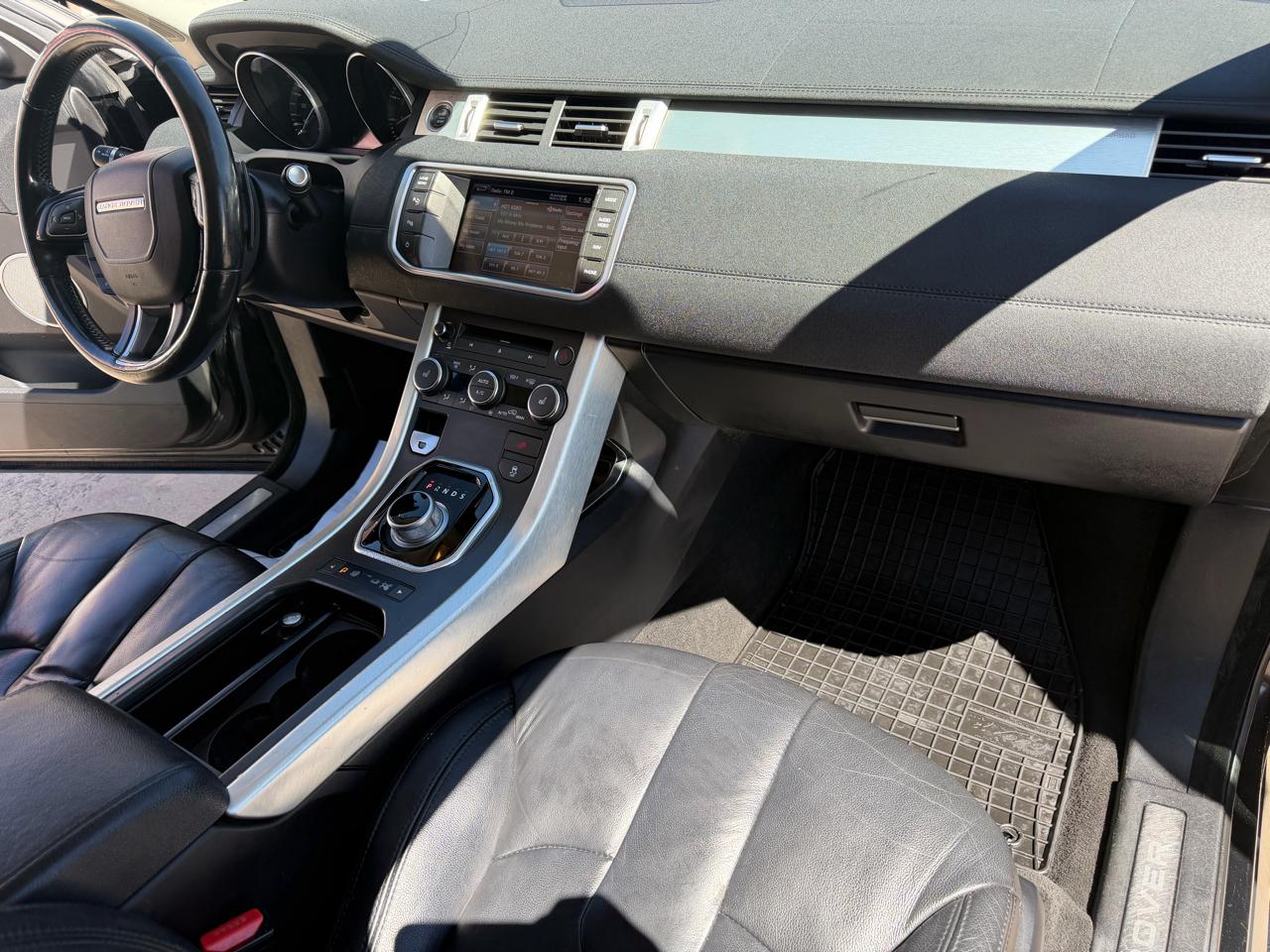 Land Rover Range Rover Evoque Pure Plus 5-Door 2013