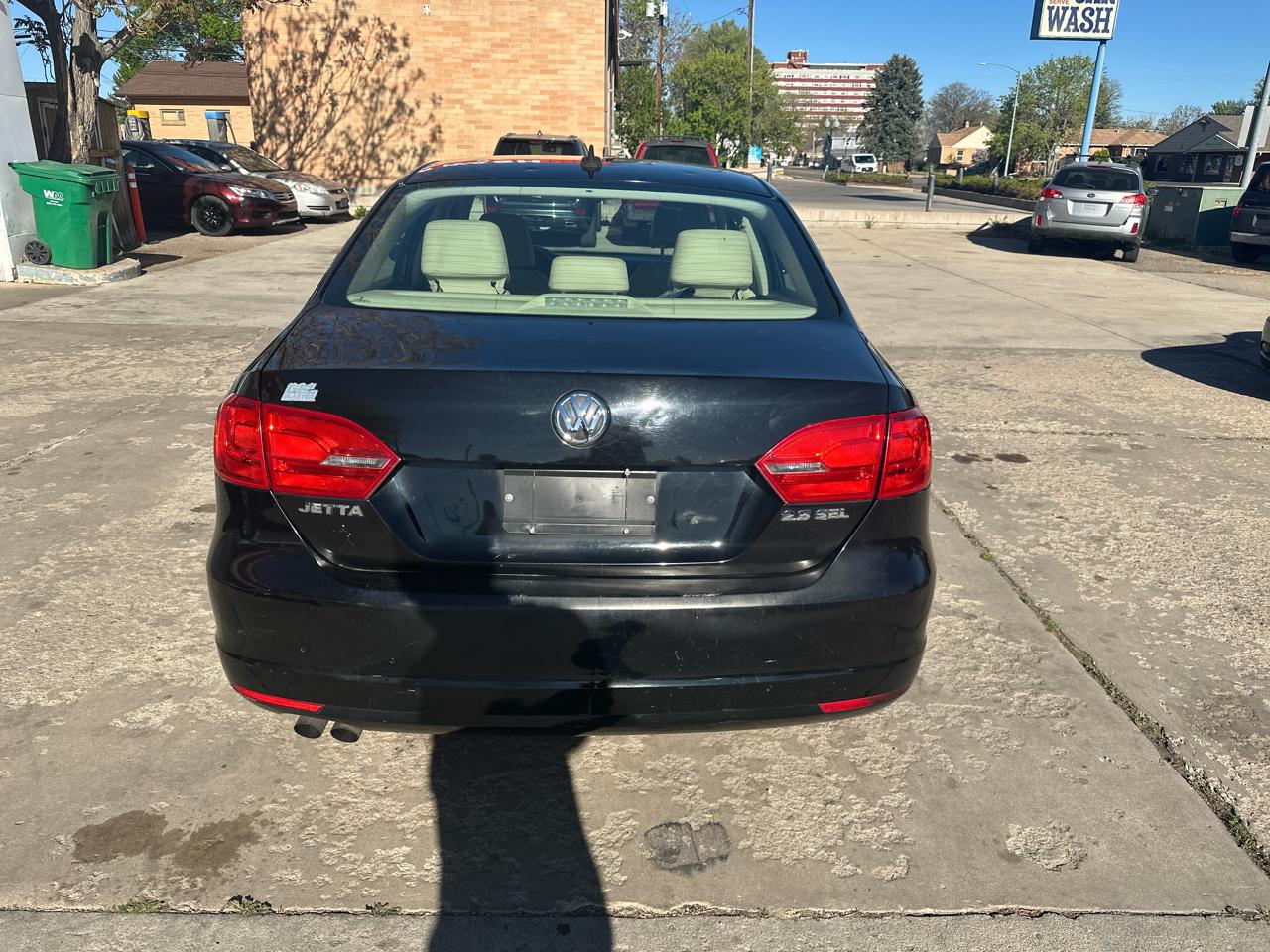 Volkswagen Jetta SEL PZEV 2011