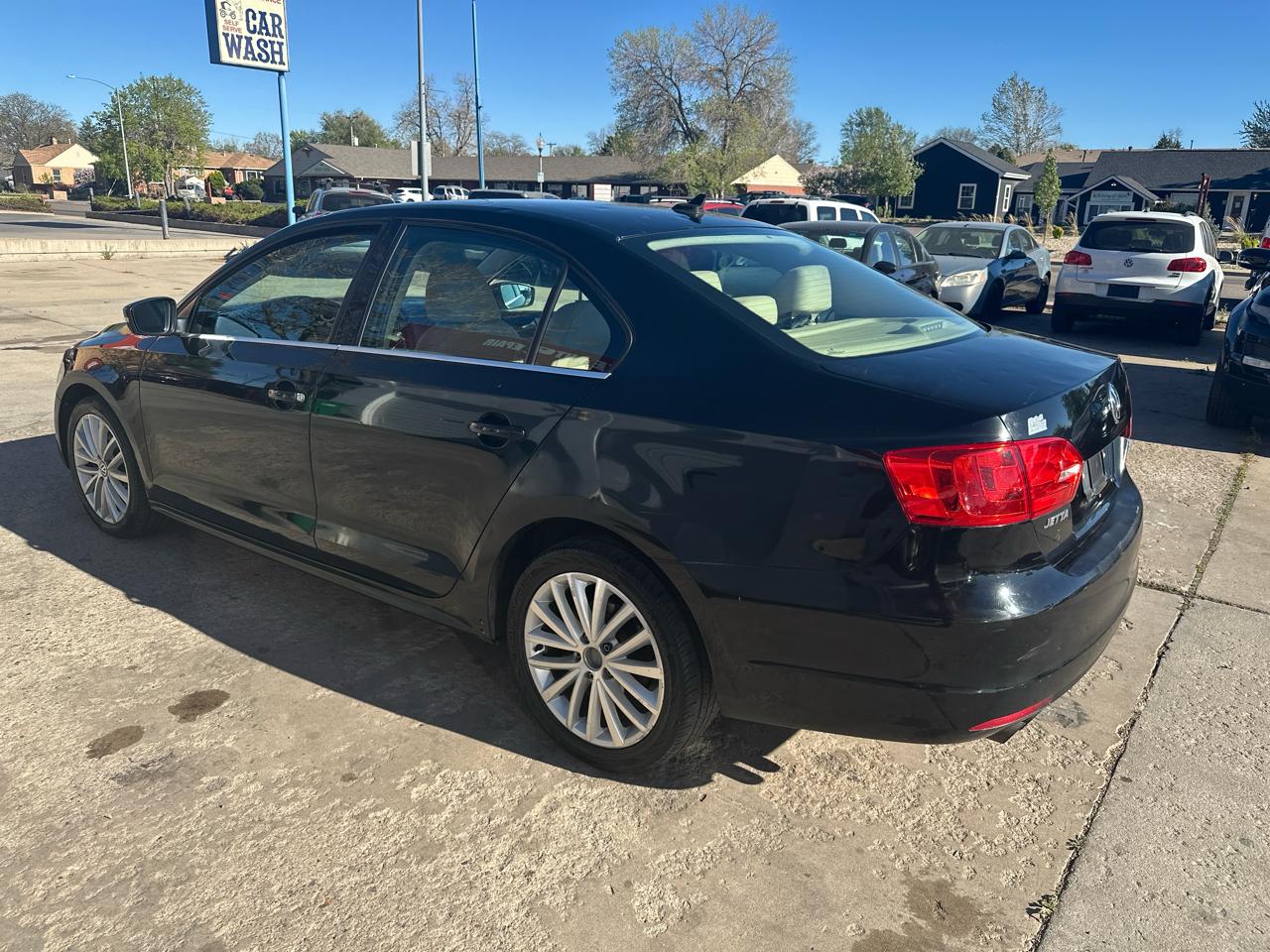 Volkswagen Jetta SEL PZEV 2011