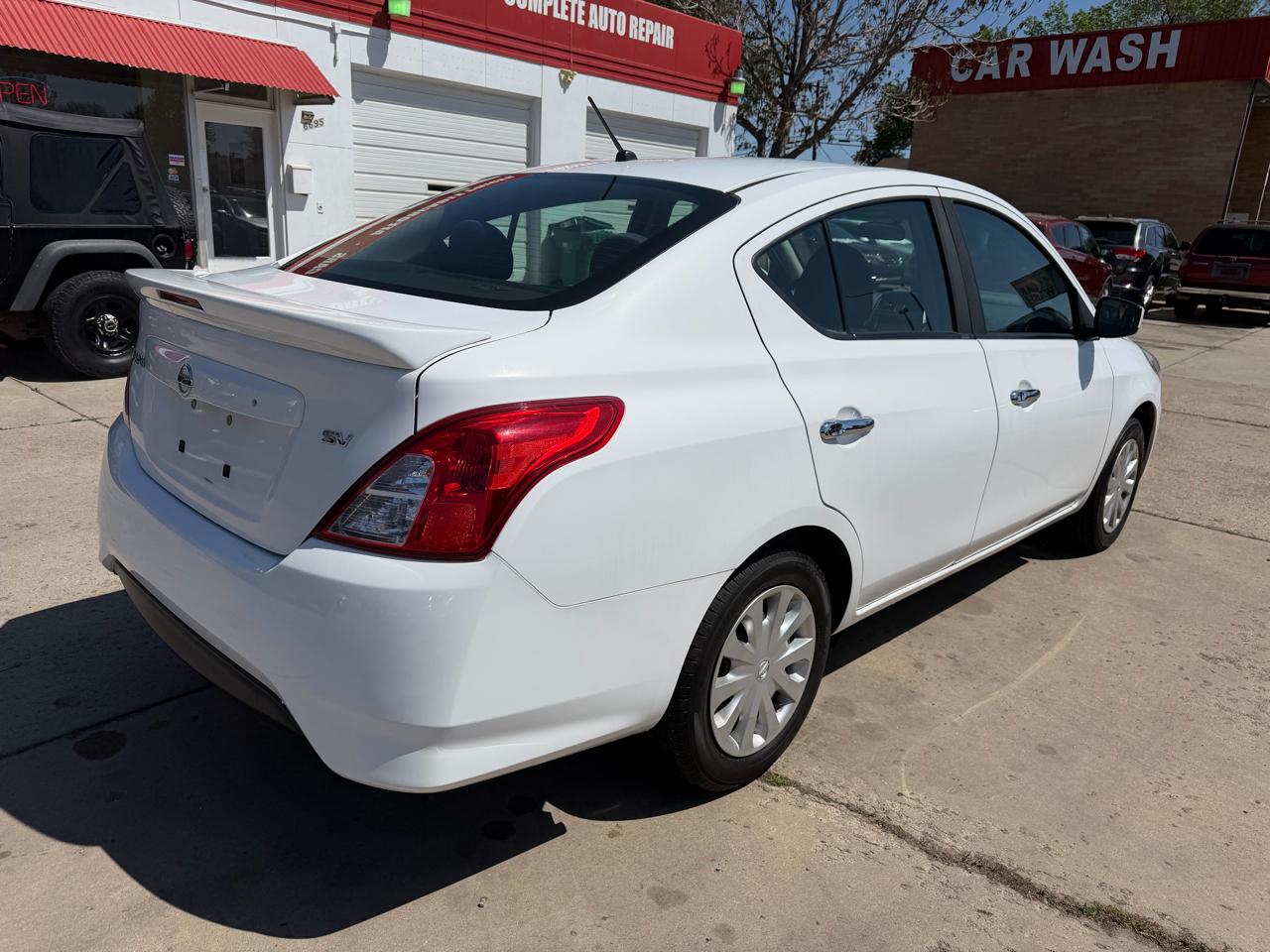 Nissan Versa 1.6 S 5M 2019