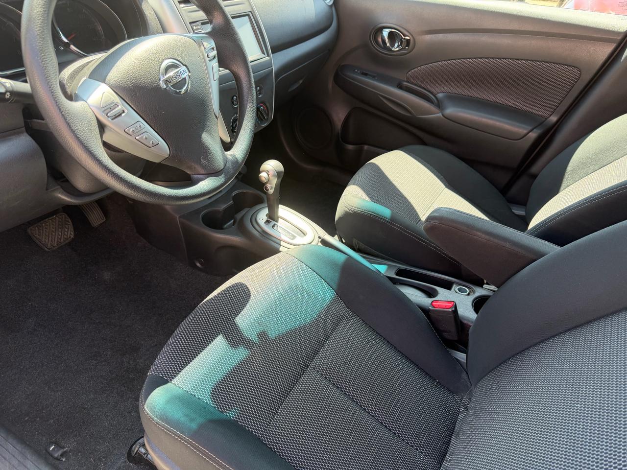 Nissan Versa 1.6 S 5M 2019