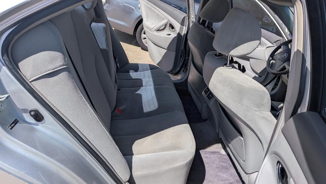 Toyota Camry Hybrid Sedan 2007