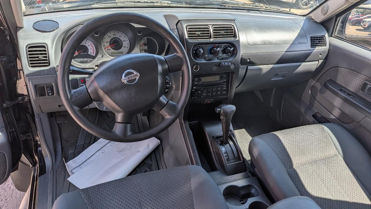 Nissan Xterra XE 2WD 2004