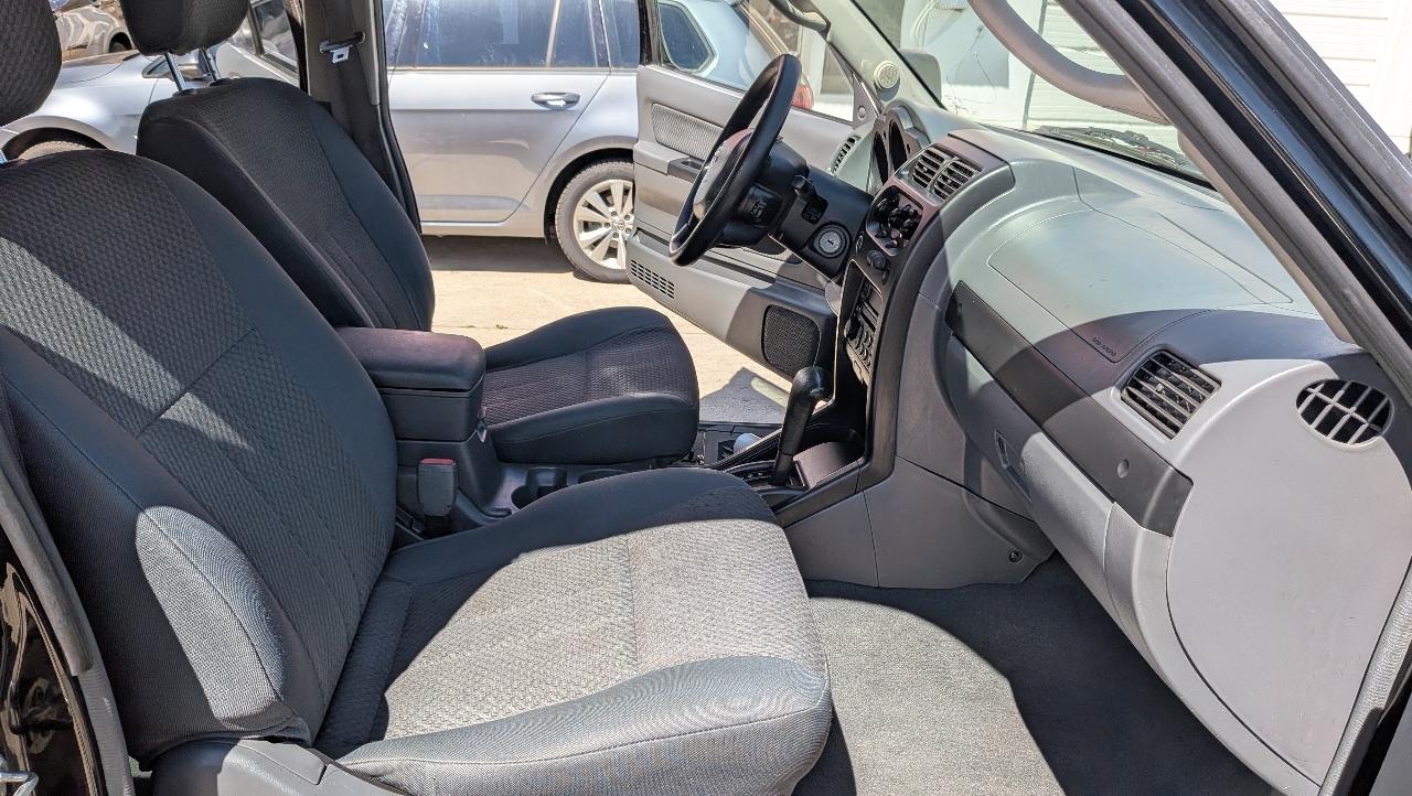 Nissan Xterra XE 2WD 2004