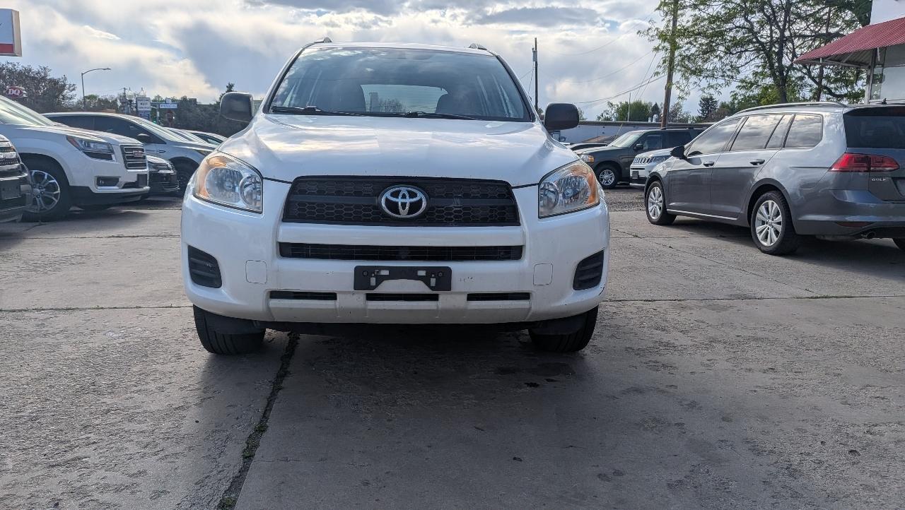 Toyota RAV4 Base I4 4WD 2010