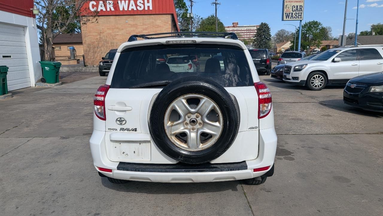 Toyota RAV4 Base I4 4WD 2010