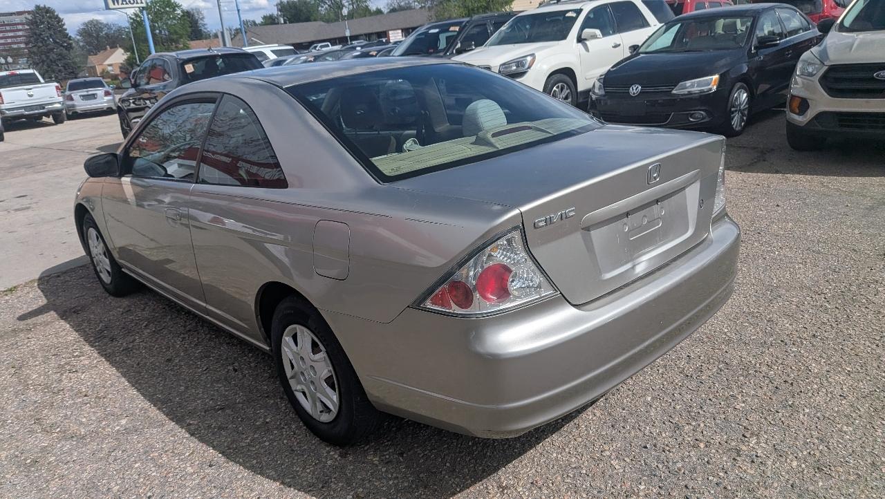 Honda Civic LX coupe 4-spd AT 2003