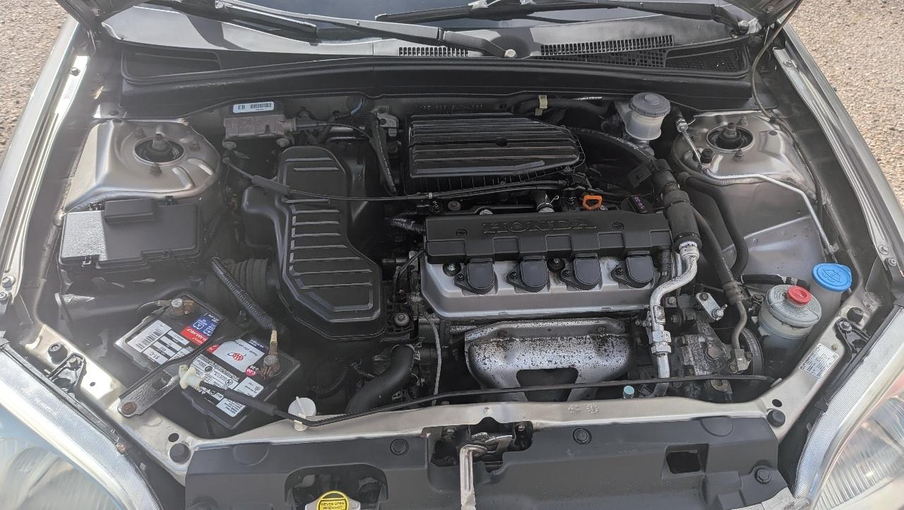 Honda Civic LX coupe 4-spd AT 2003