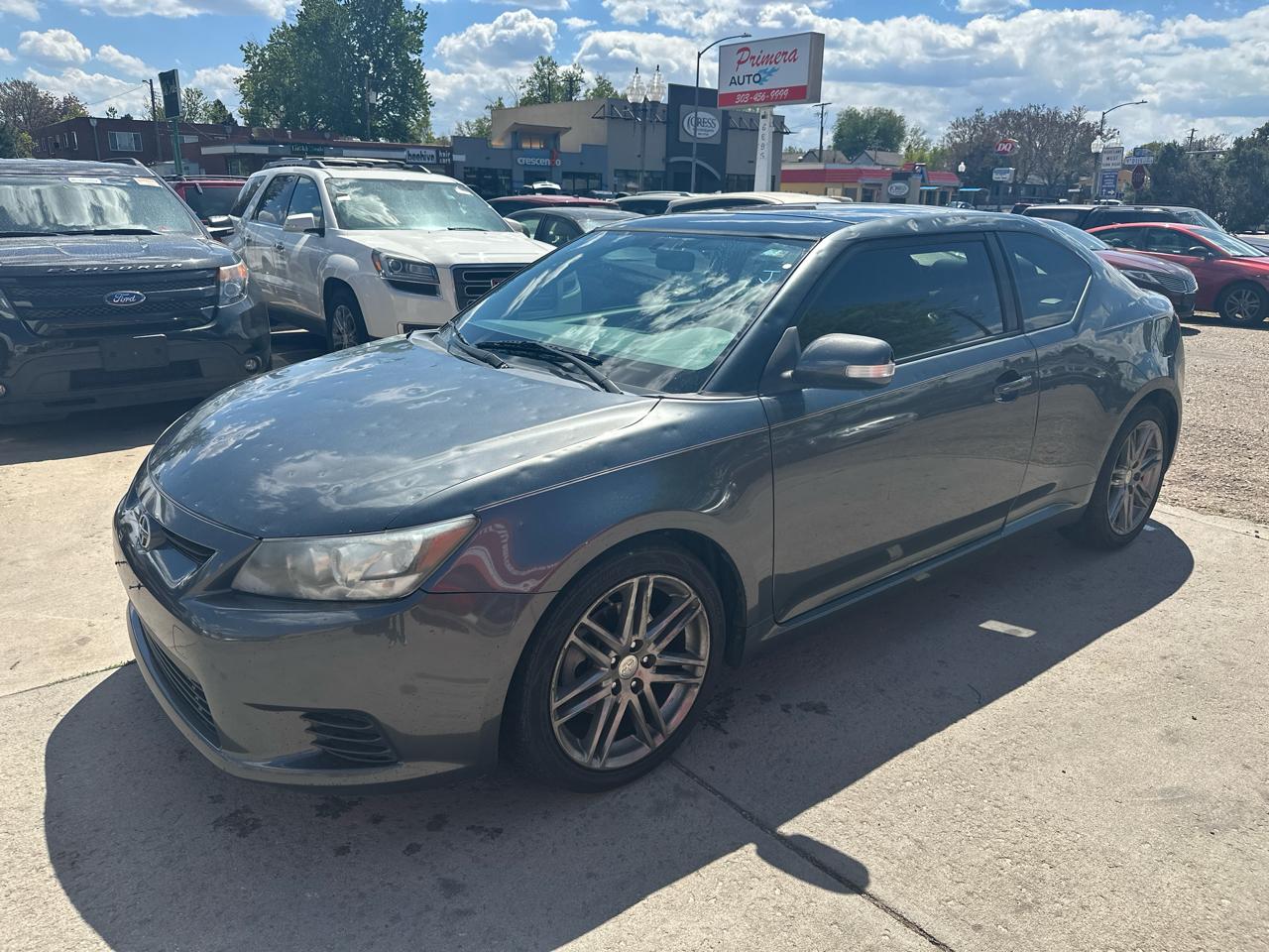 Scion tC Sports Coupe 6-Spd AT 2013