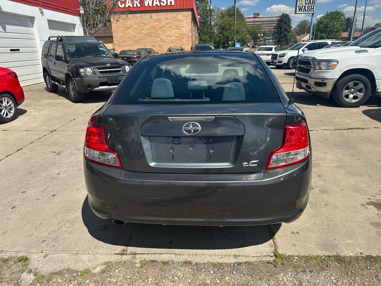 Scion tC Sports Coupe 6-Spd AT 2013