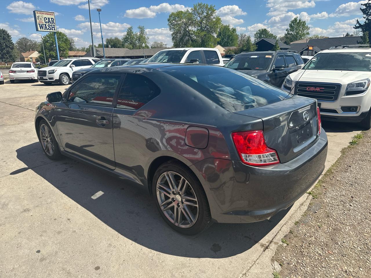Scion tC Sports Coupe 6-Spd AT 2013