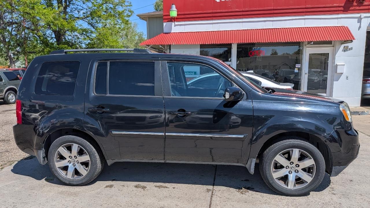 Honda Pilot Touring 4WD 5-Spd AT with DVD 2013